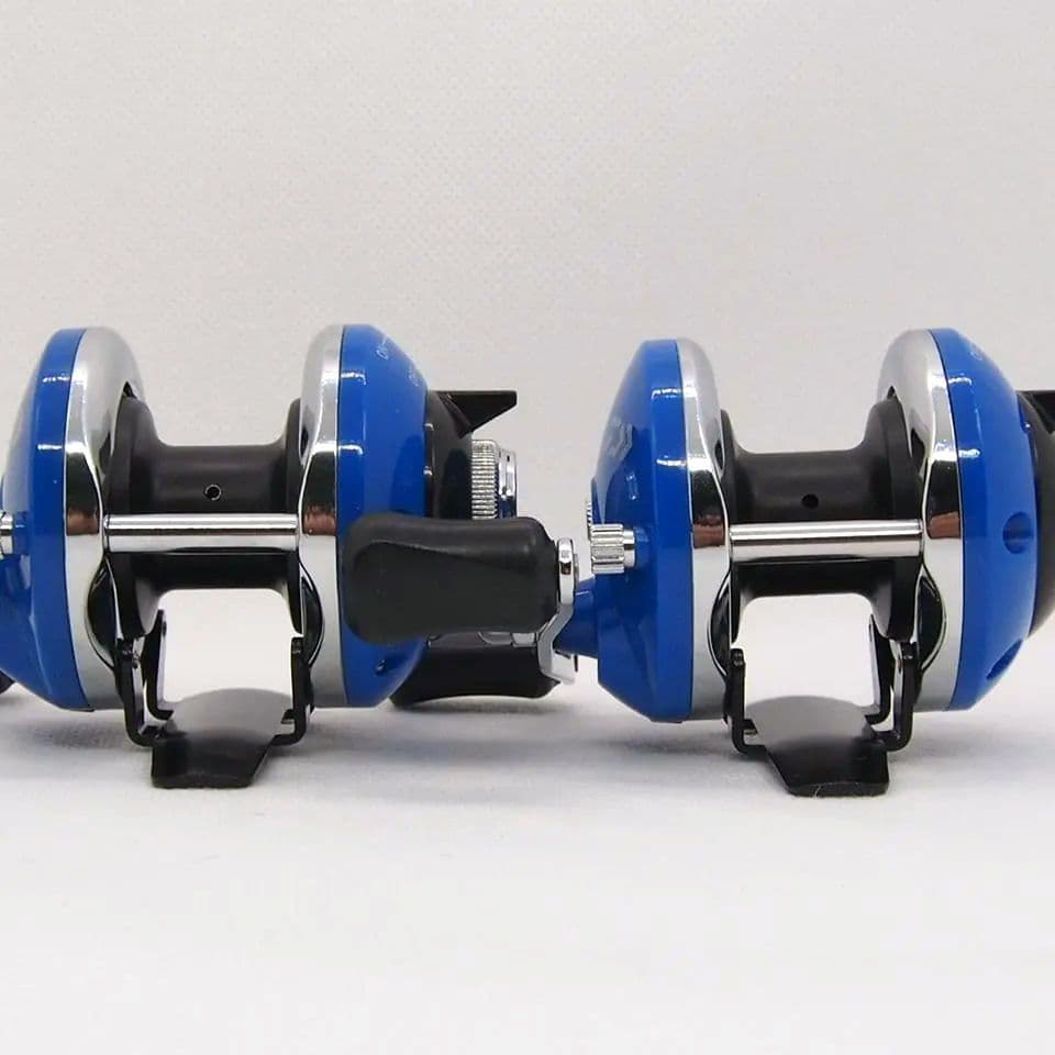 ダイワ 20コロネットⅡ DAIWA CORONET 中古美品 2台セット
