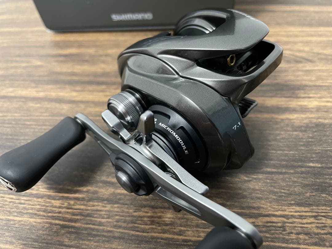 シマノ メタニウムSHIMANO nium 100HG ベイトリール