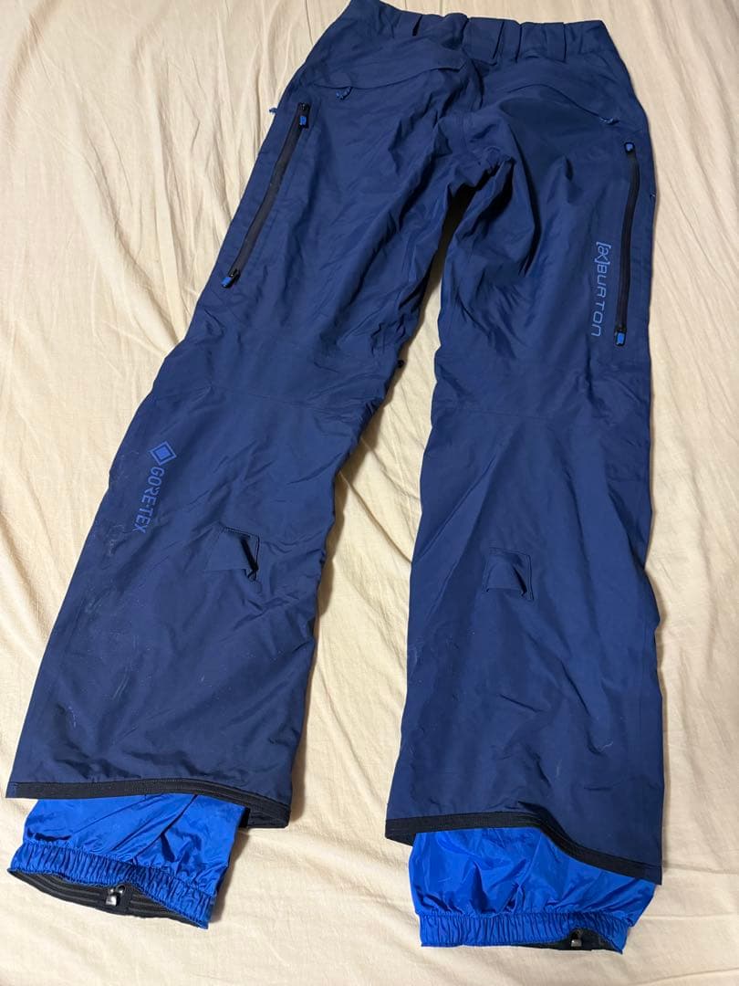 Burton ak スノボウェア　上下セット