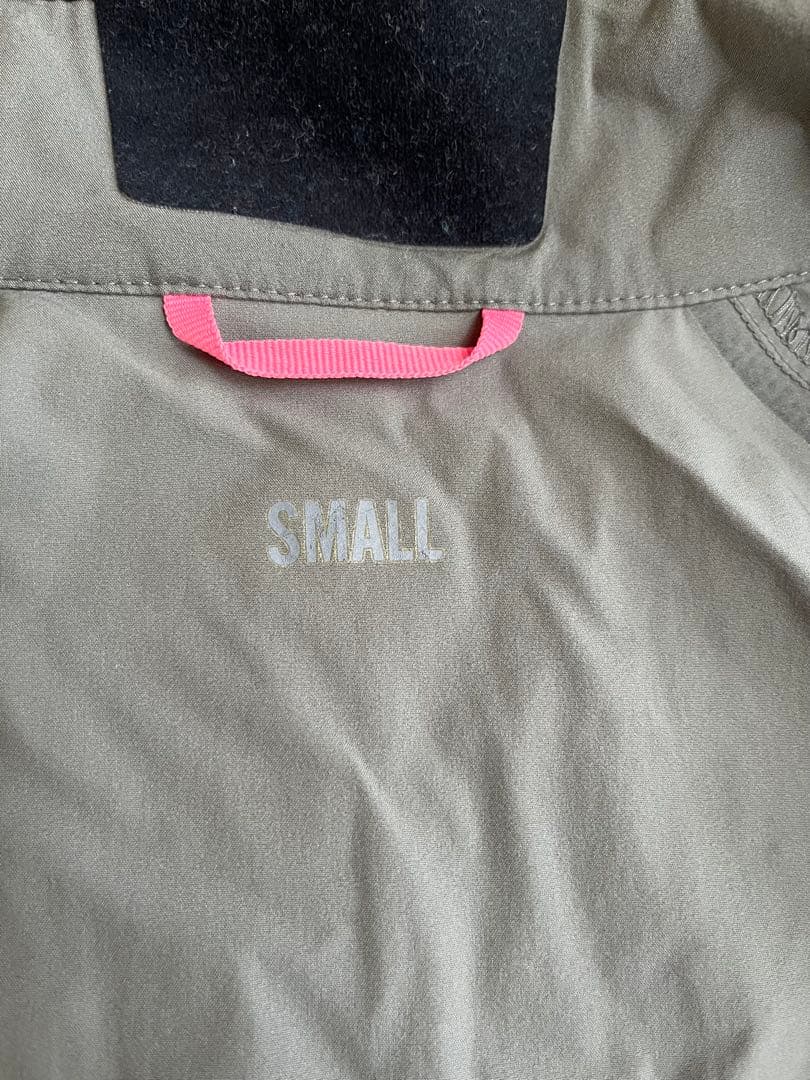 Rapha メンズ ウィンドジャケット グレー