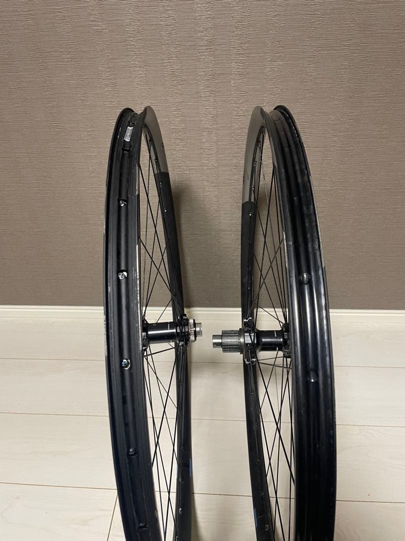 〈値下げしました〉シマノ　XTホイール　前後セット　WH-M8100 ブースト