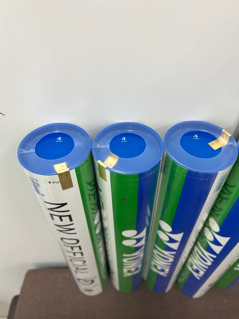 YONEX NEW OFFICIAL バドミントンシャトル 6本セット　未使用品