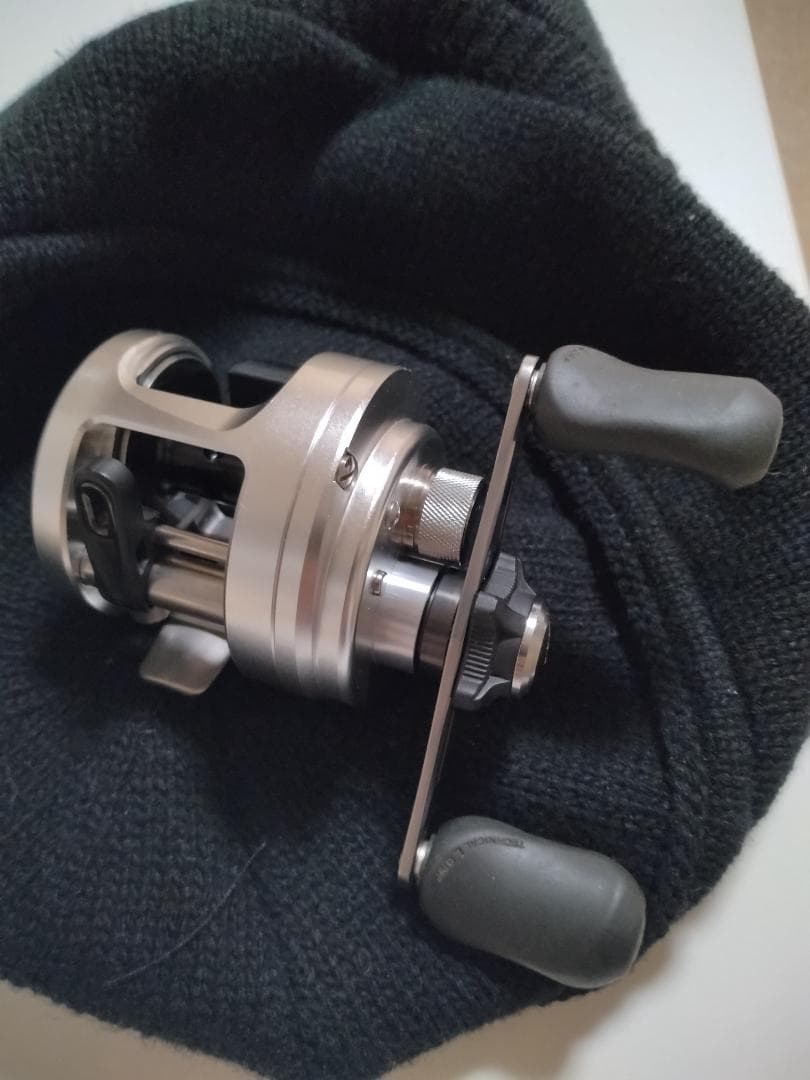 SHIMANO カルカッタ１２　１０１