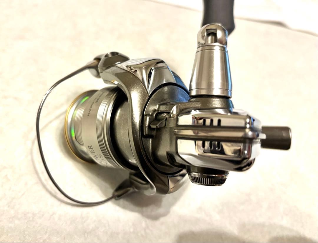 シマノ　ツインパワー　2500S