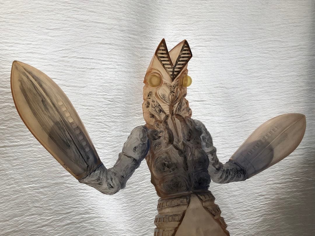 【値下げしました！】バルタン星人　ビックソフビ　クリアカラー　ウルトラマン　怪獣