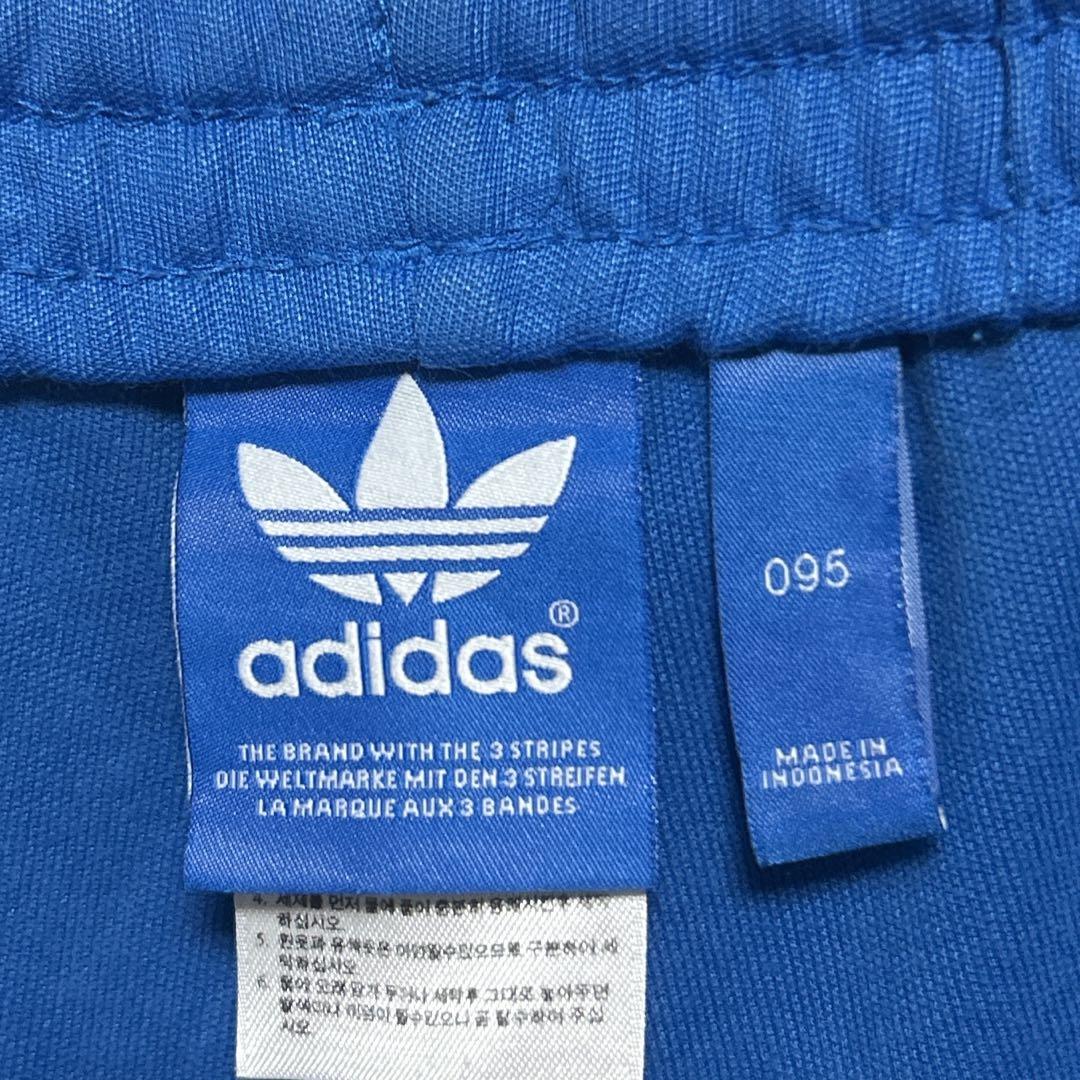 《大人気》adidas originals ☆ジャージパンツ 刺繍ロゴ M 青