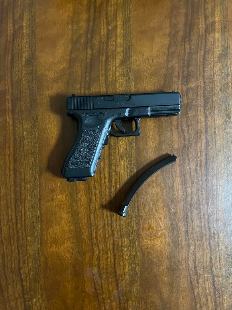 美品　東京マルイ　カスタム品　グロックG18C Glock 金属ピニオンギア