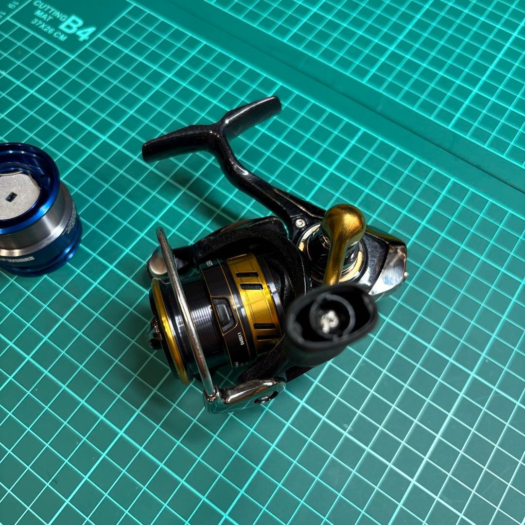 ダイワ 18 レガリス LT 2000S & SLPW LT 2000SS