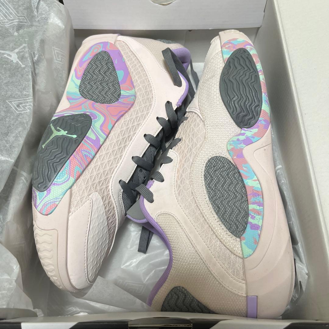 Jordan バスケットボールシューズ ベージュ/パープル