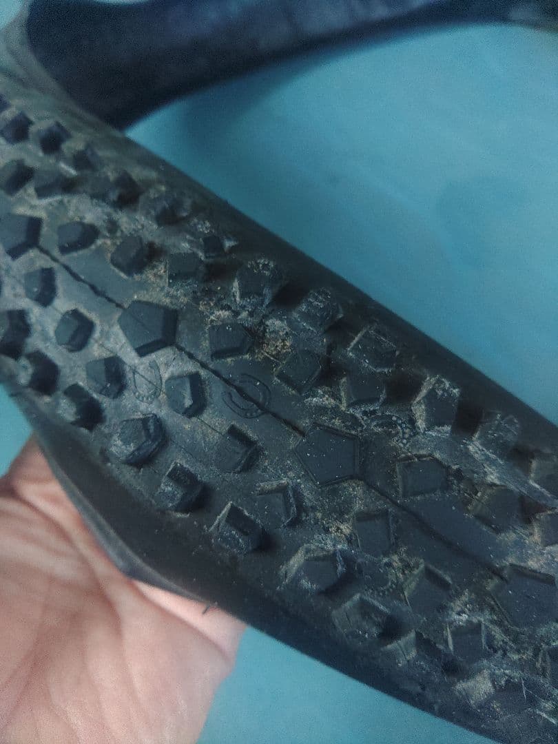 Continental Explorer pro 26×2.1 2本セット