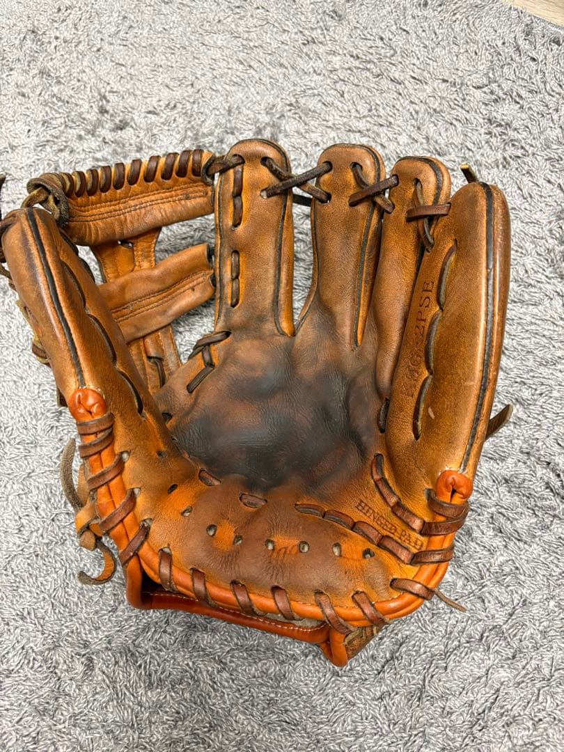 Slugger 硬式グローブ 内野手用
