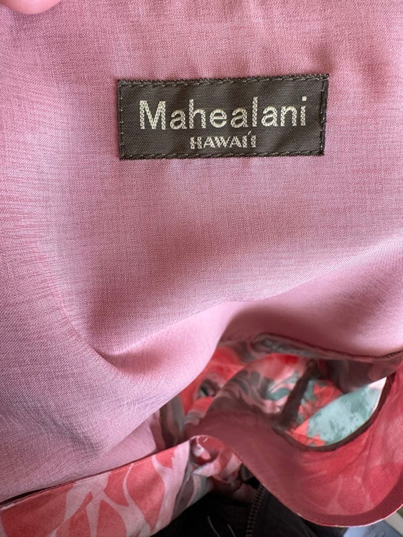 Mahealani マヘアラニ hawaii トップス