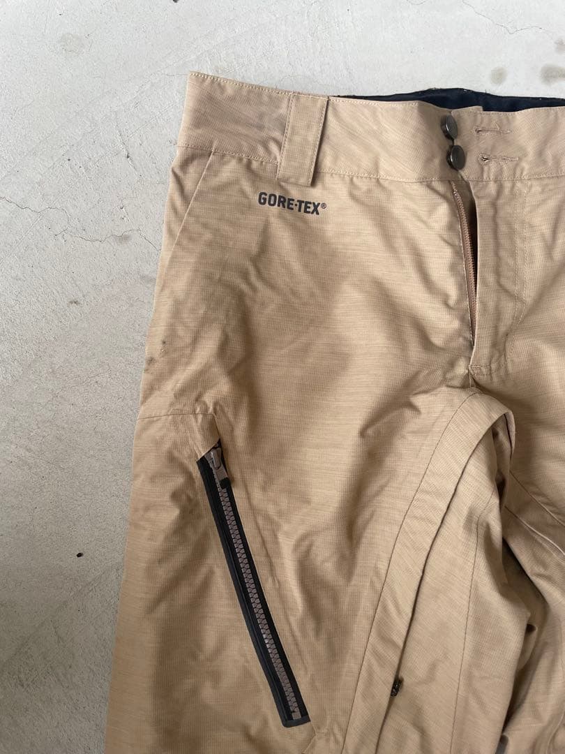 Burton [ak] 2L GORE-TEX Pants ベージュ　XSサイズ
