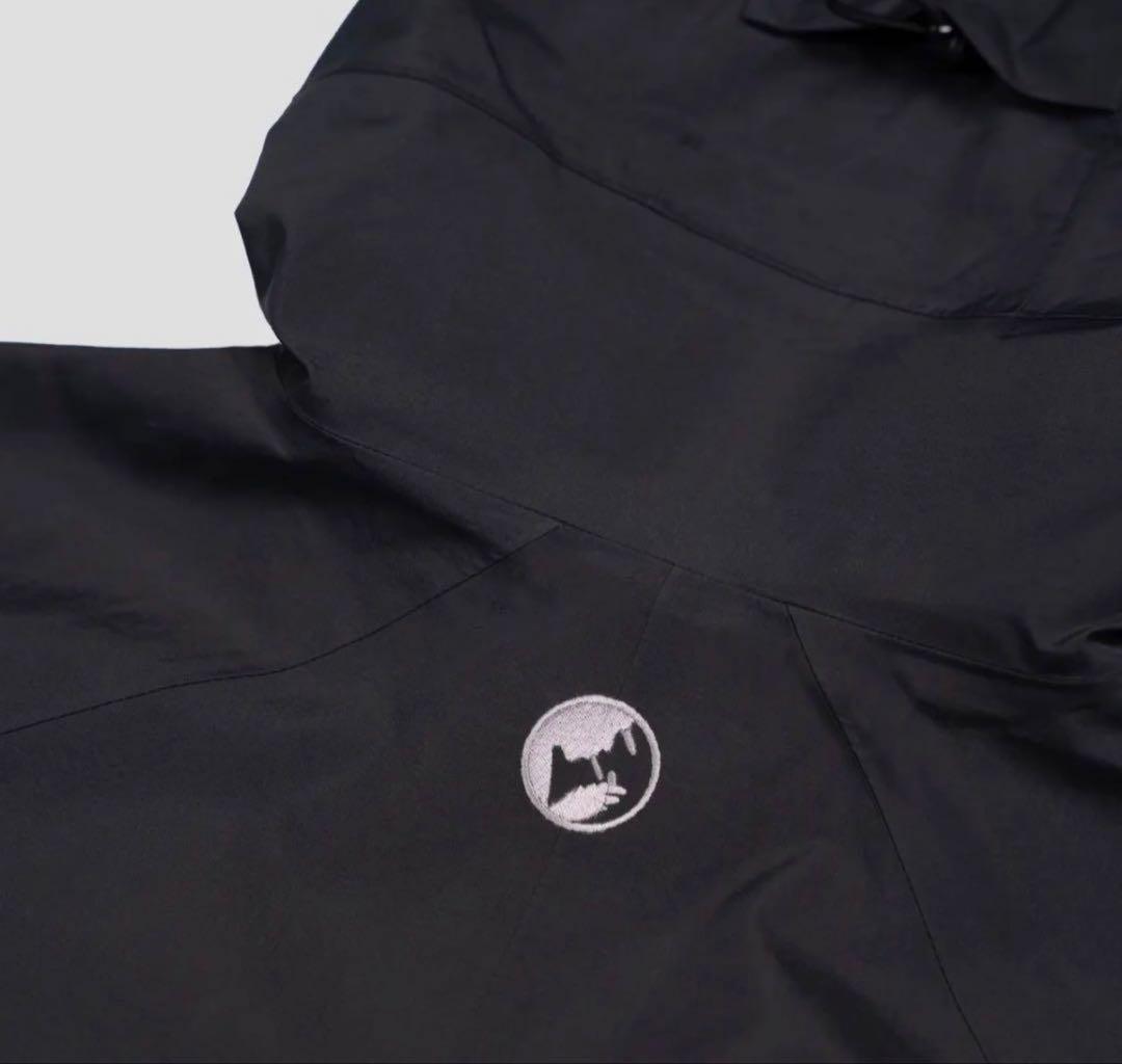 新品 NOMADIK グリッチジャケット　Mサイズ　タグ付送料込み