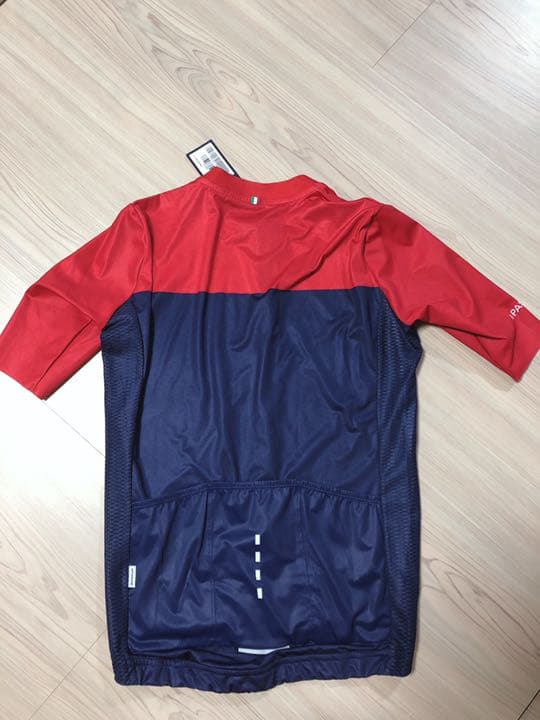 新品未使用　la PASSIONEサイクルジャージ　M's Sサイズ