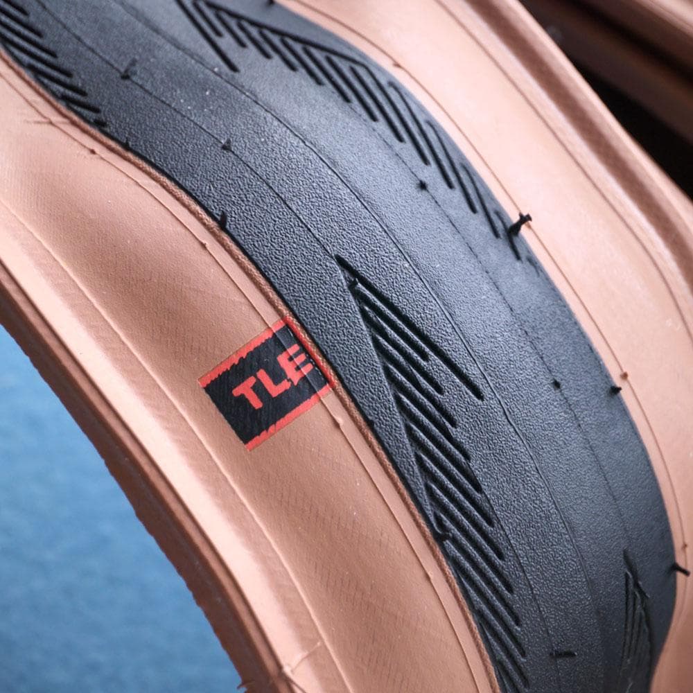 未使用 2本 シュワルベ ワン 28c チューブレスイージー Schwalbe