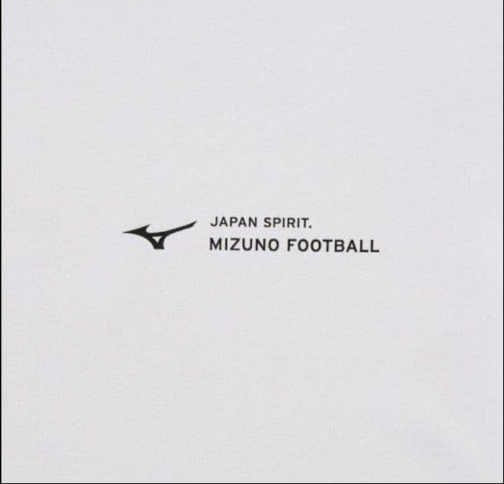 新品MIZUNOオフザピッチ　ロングスリーブシャツショートパンツセットアップ