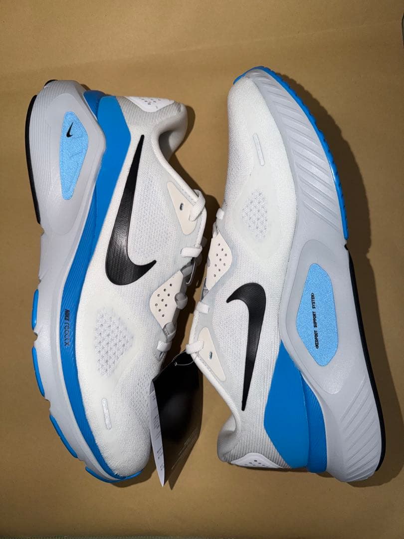[ Nikeストラクチャー26 ] 27.0cm
