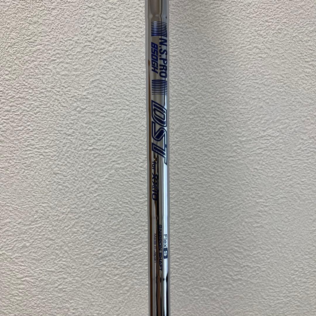 ゼクシオ13 7番アイアン NS850DST（S）