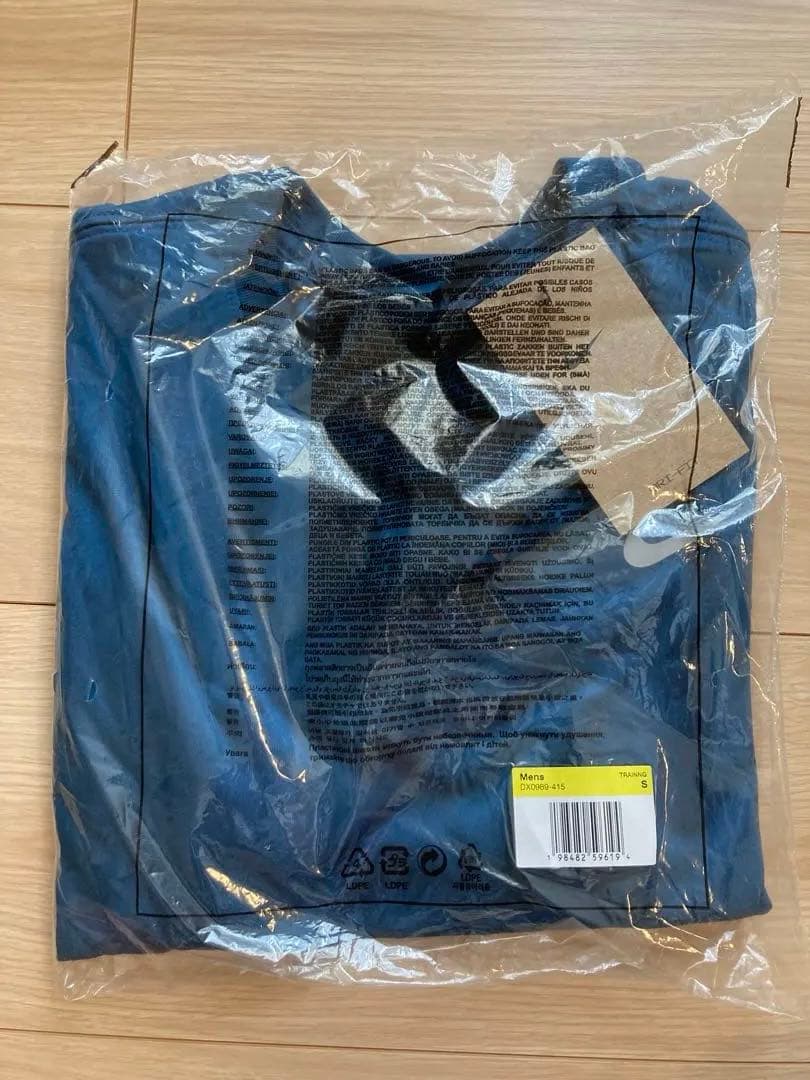 Nike Tシャツ テニスウェア　Sサイズ
