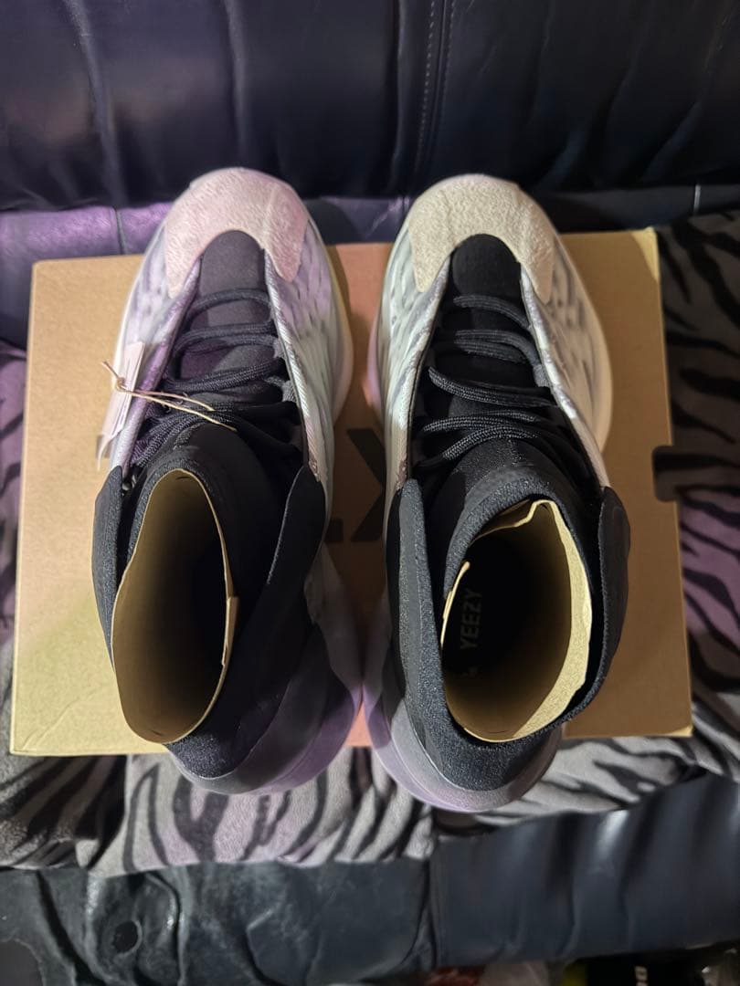 【DSM正規品】adidas Yeezy BSKTBL Quantum 27.5