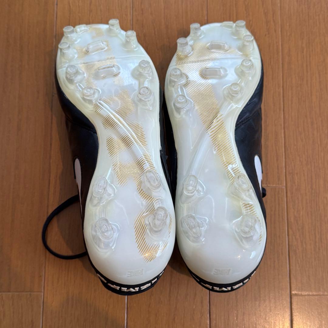 ナイキ ティエンポ レジェンド 6 FG 25.5