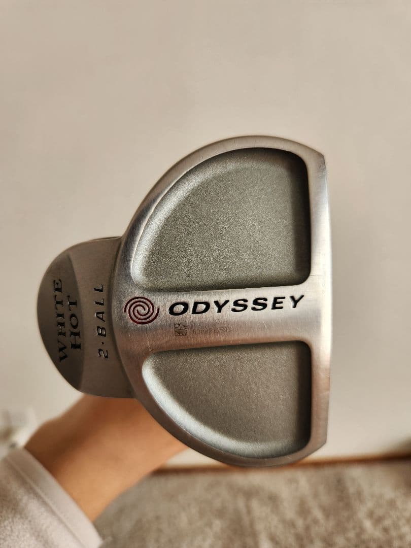 美品　ODYSSEY WHITE HOT 2-BALL パター