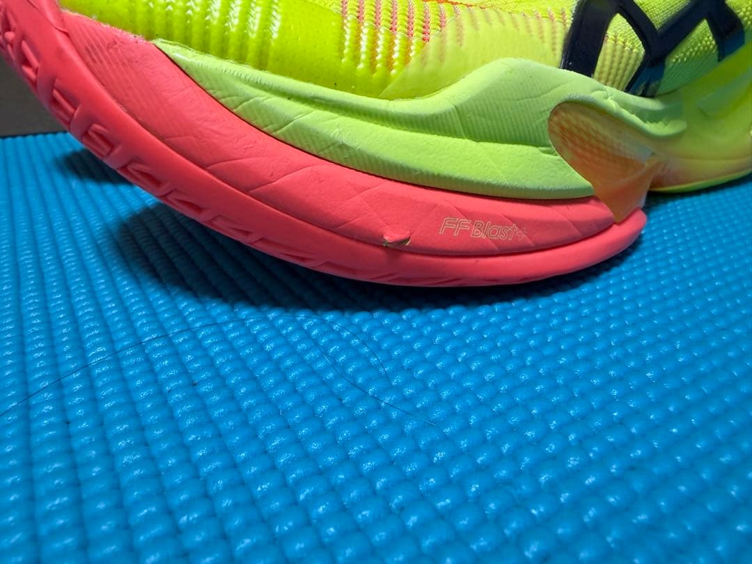 ASICS メタライズ2 パリモデル バレーボールシューズ 26cm【箱付き】
