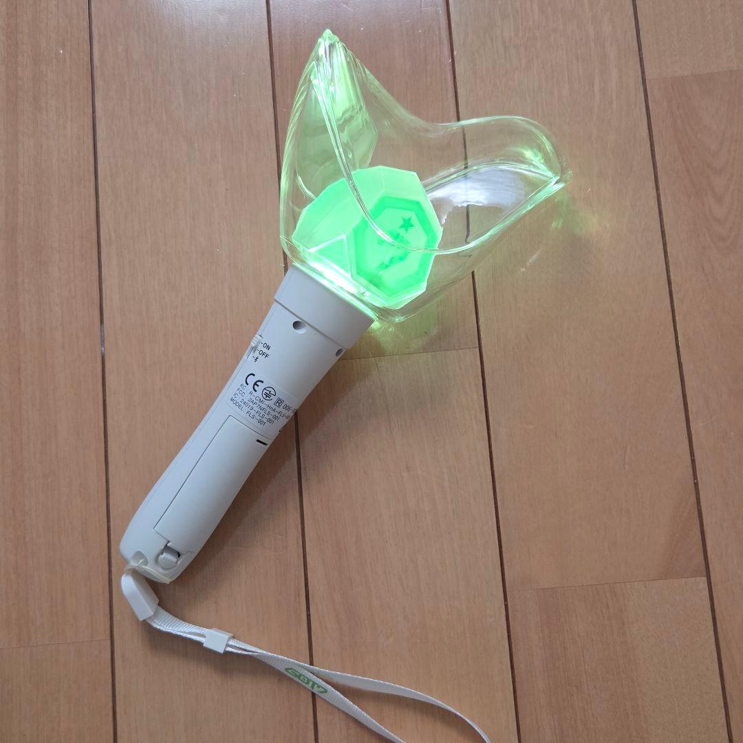 アイドル GOT7 OFFICIAL LIGHT STICK 2018