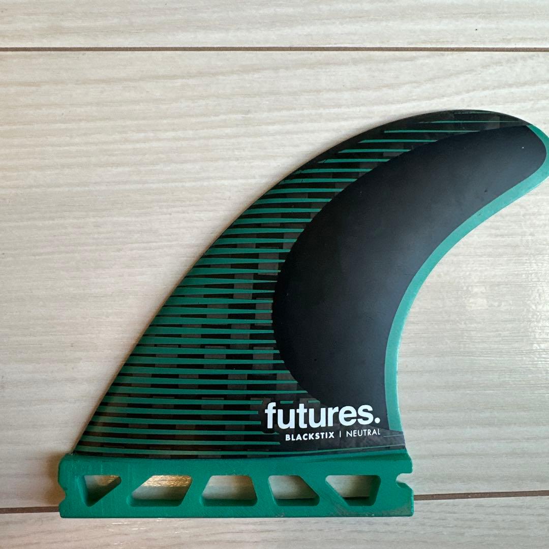 Futures Blackstix フィン f6 ミディアム