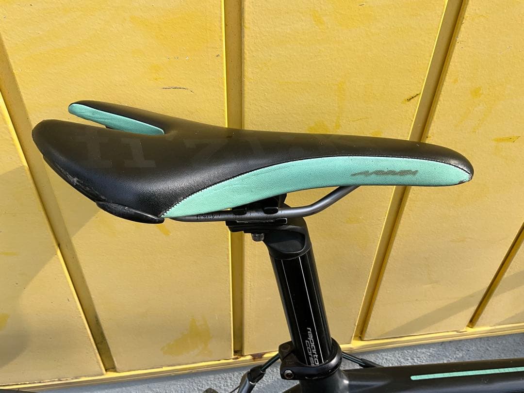 Bianchi VIA NIRONE7 ロードバイク 黒色 アルミ