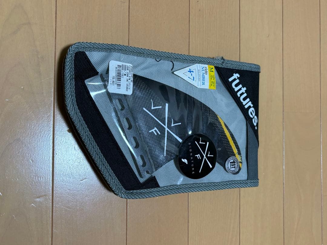 ジョンジョン　フューチャーフィン　M