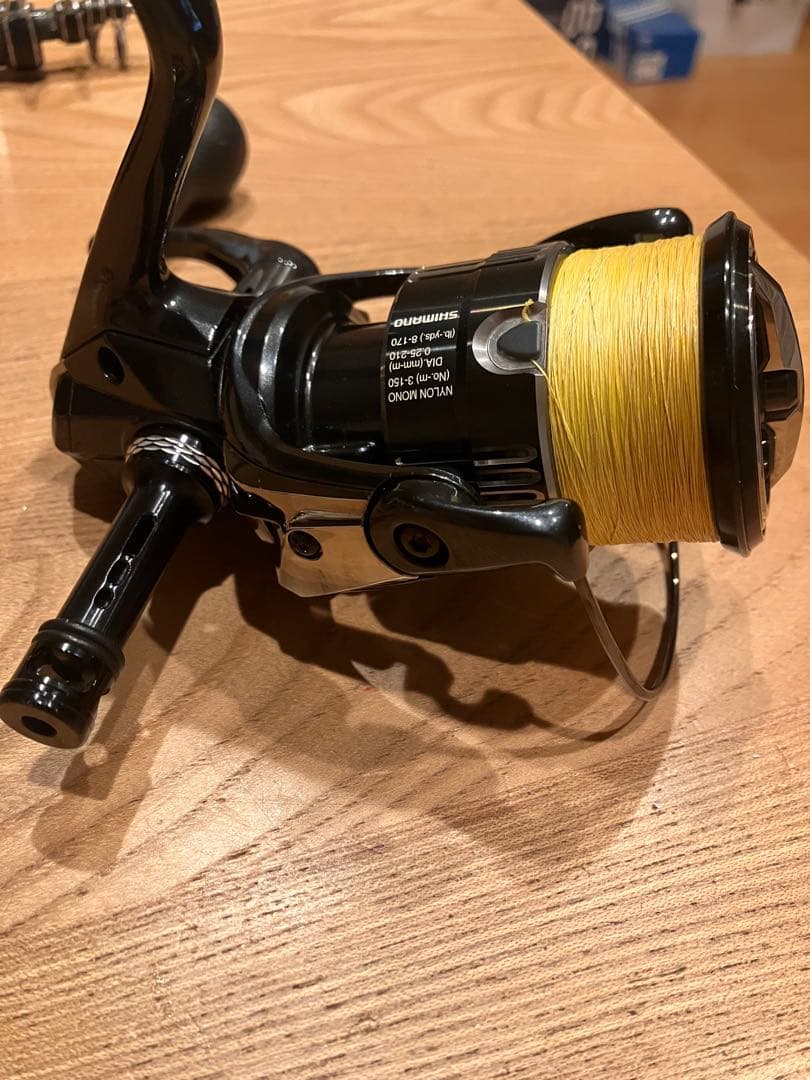 Vanquish C3000 スピニングリール 黒　スタンド