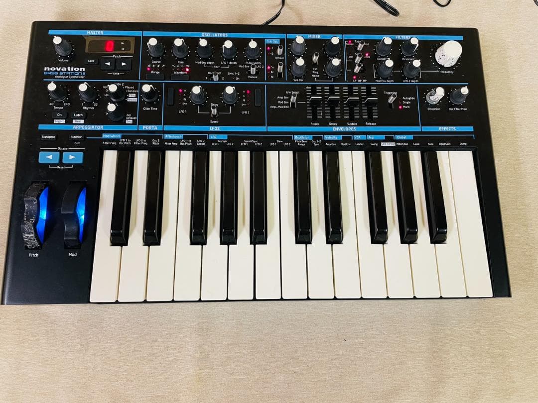 Novation Bass Station II 　アナログ シンセサイザー