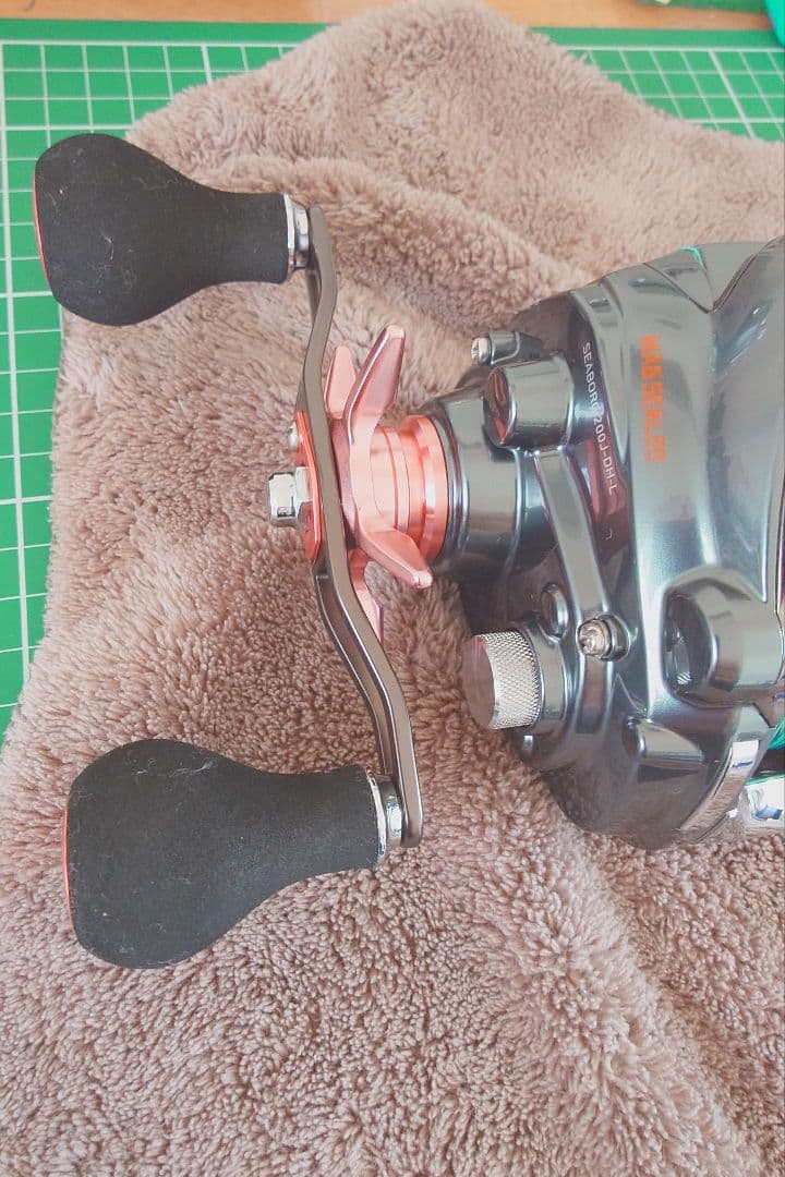 [極上品・オマケ付き]ダイワ16シーボーグ２００J-DH-L未使用に近い