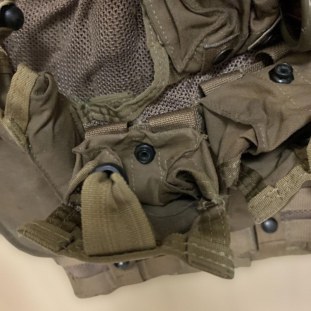 米軍放出品　USMC F-18パイロット　coyoteサバイバルベスト中古