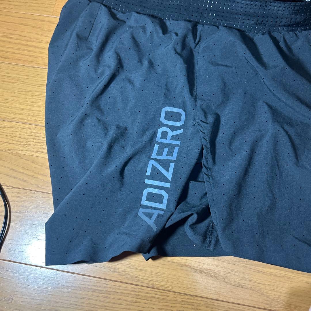 adidas ADIZERO ランニングウェア　陸上　上下セット