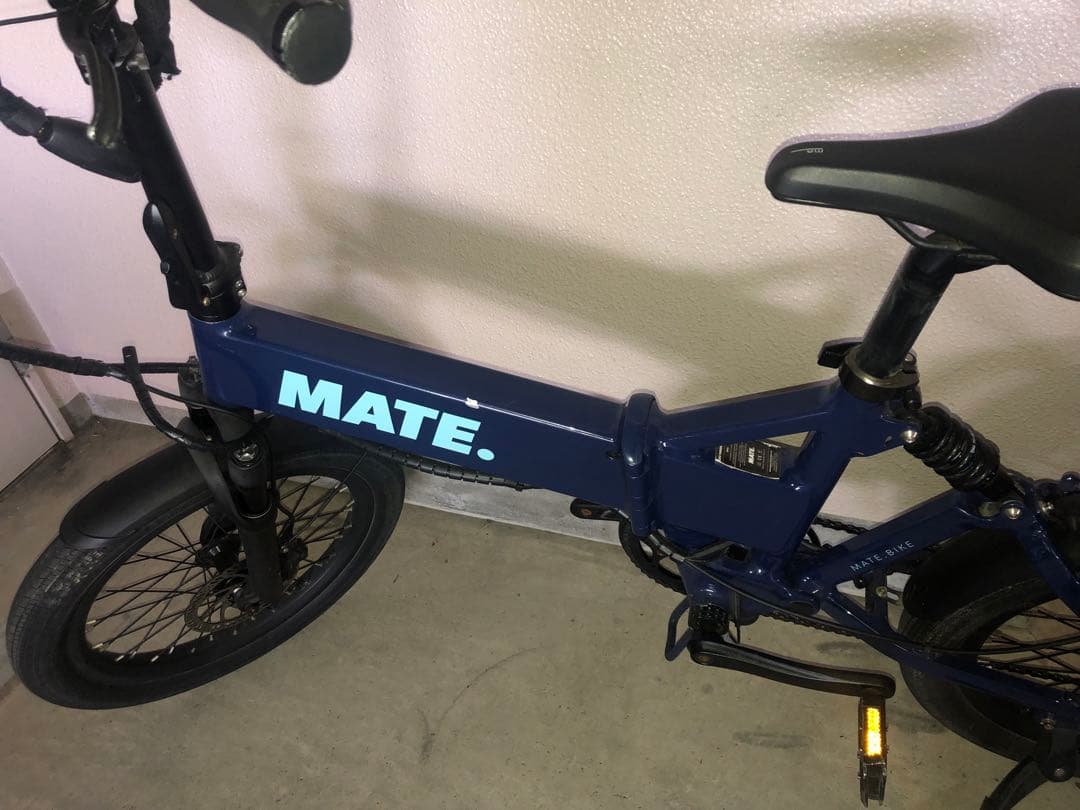 送料込mate fusion MATE 折りたたみ式電動アシスト自転車 ネイビー
