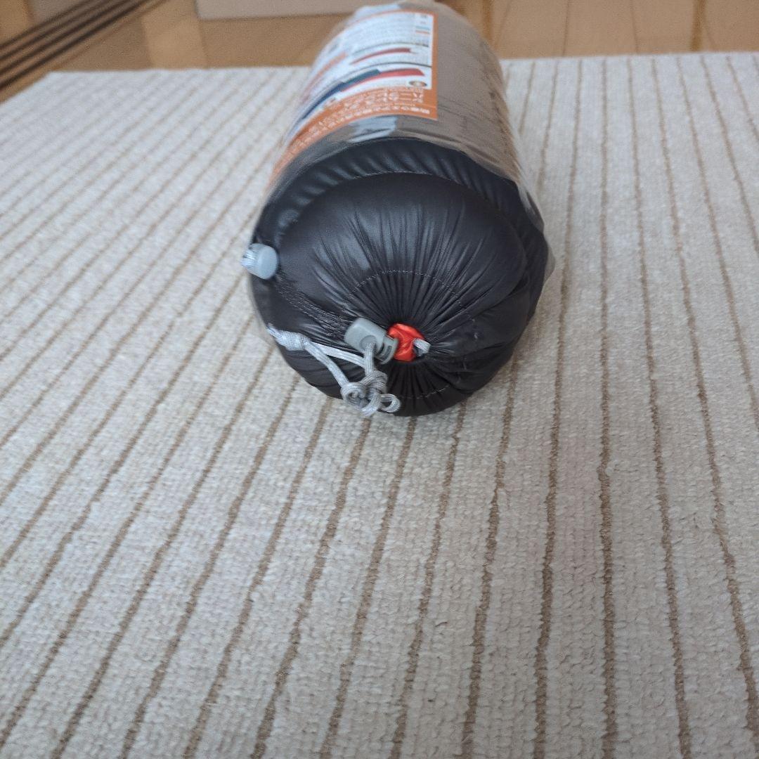 新品モンベルシームレスダウンハガー800ハーフレングス#1mont-bell