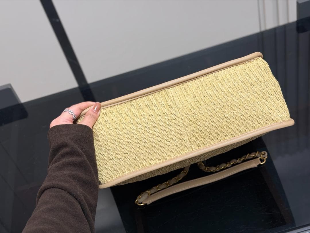 イエロー キルティング ショルダーバッグ