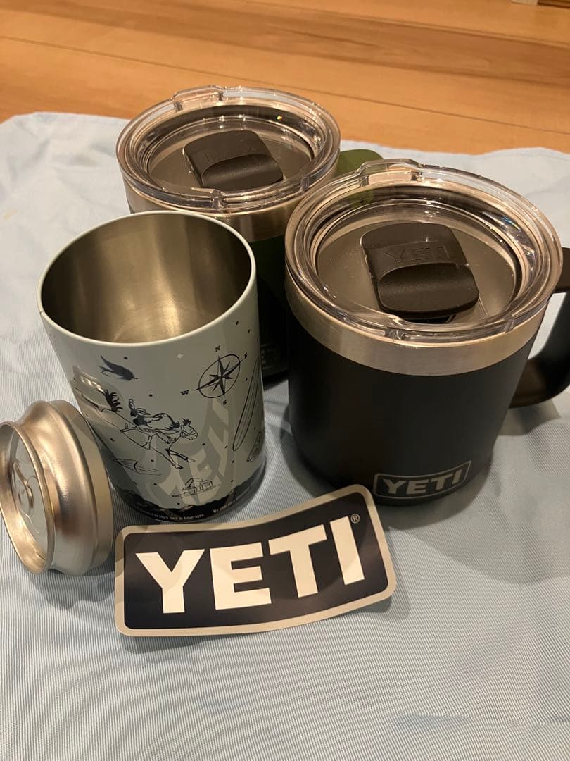 YETI イエティ　マグカップ2カラー【中古品】　ノベルティ缶ステッカー