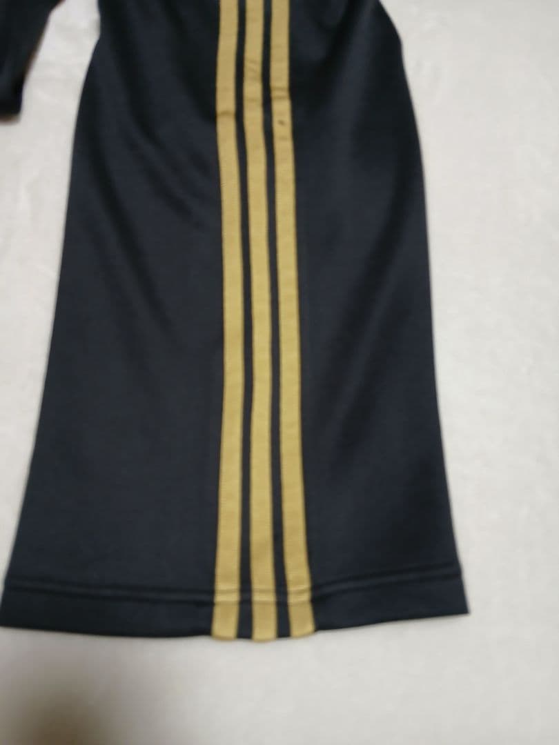 【adidas アディダス】 未使用品 ジャージ上下セットMサイズ