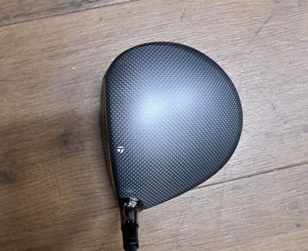 TaylorMade Qi35 ドライバー 10.5度TM55S ベッドカバー付