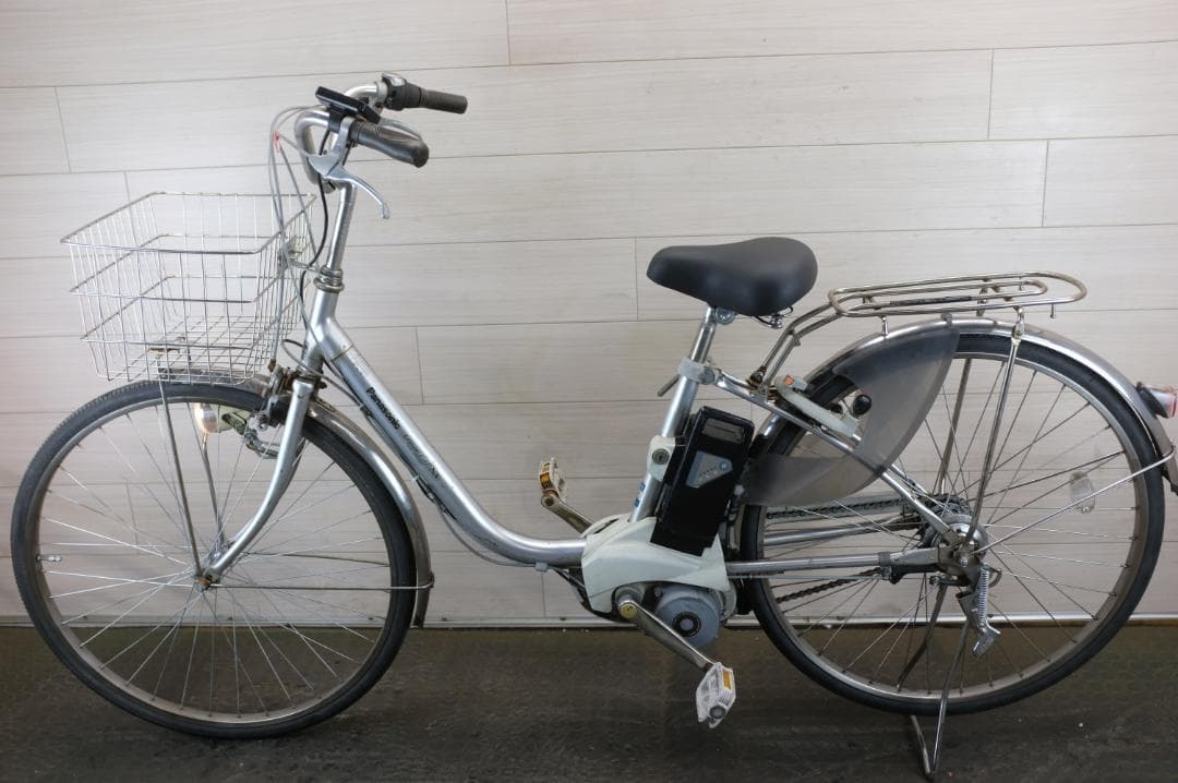 電動自転車 パナソニック　26インチ　3段　6.6Ah充電器あり