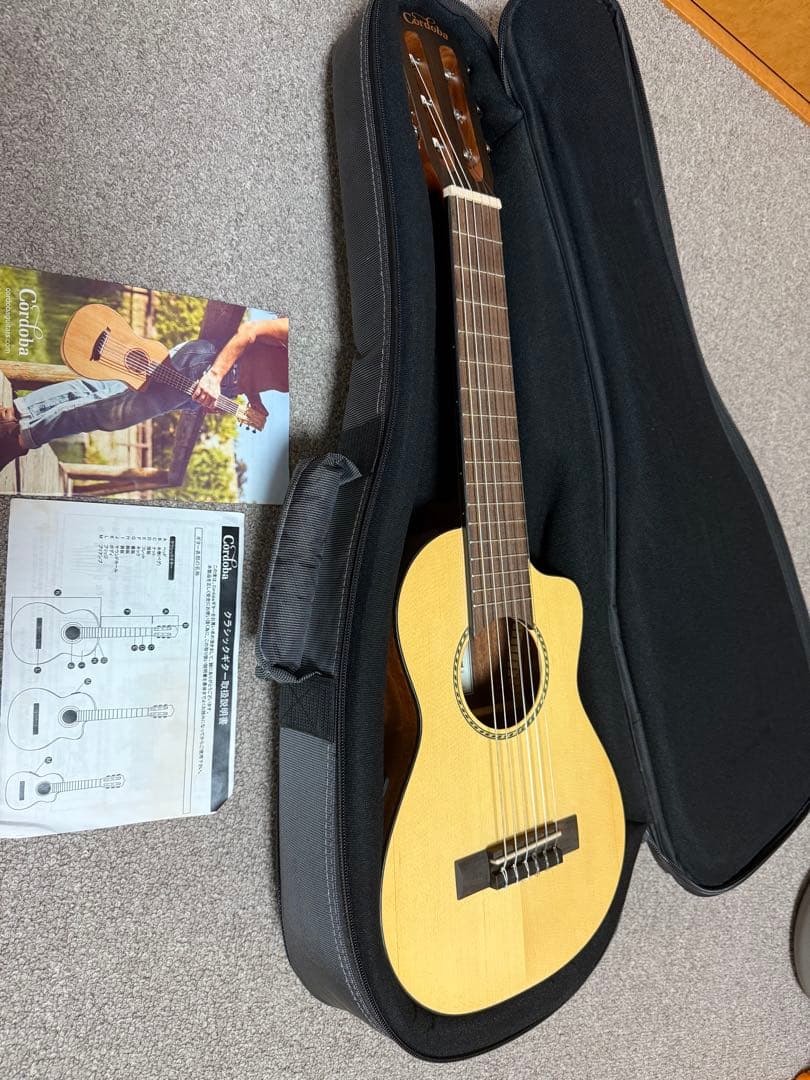 美品　Cordoba guilele ce ギグバック&ピックアップ付
