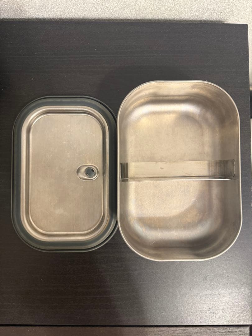 【希少品】PRADA 弁当箱 ランチボックスフォーク付き