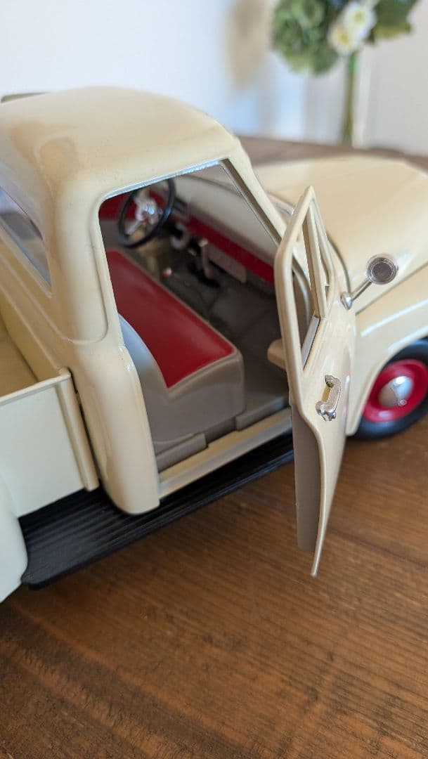 ミニカー Road Signature 1/18 1953 Ford Pick Up