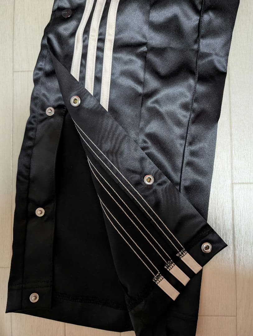 サテン　アディブレイクパンツ adidasパンツ　ボトムス 2XL