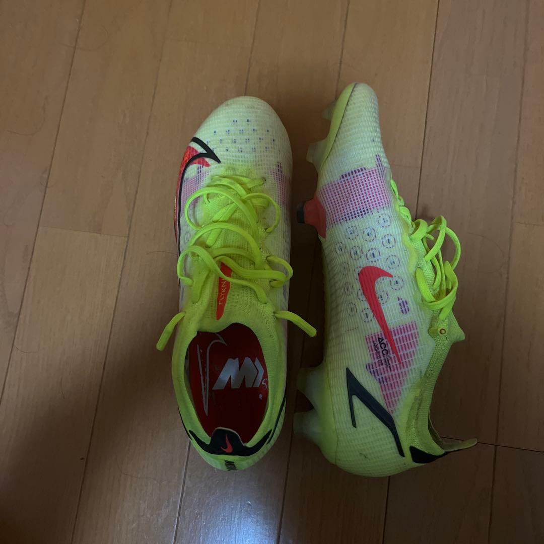Nike サッカーシューズ イエロー/ホワイト/ピンク26.5FGレア