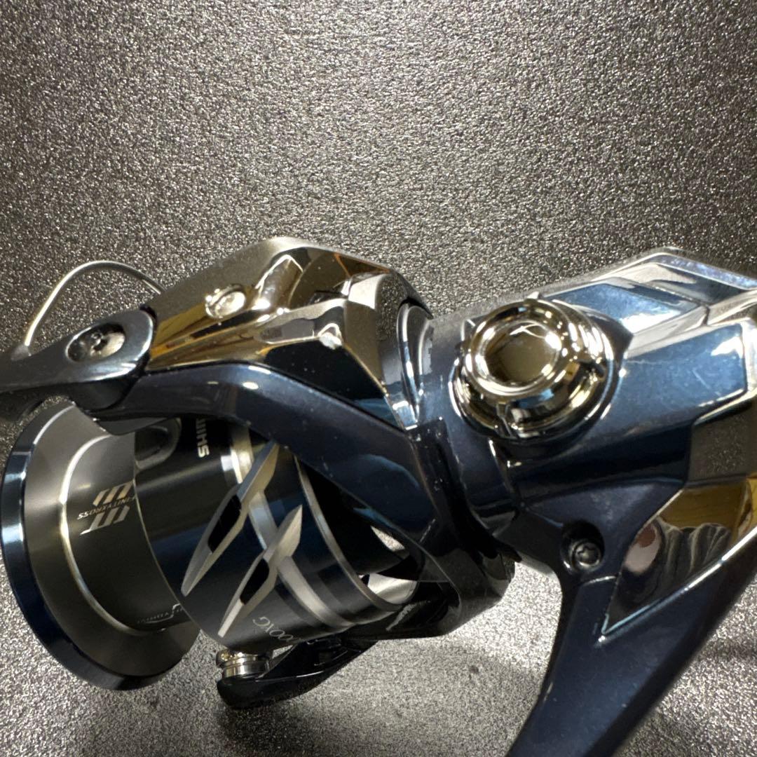 シマノ　24ストラディックSW 4000XG スピニングリール